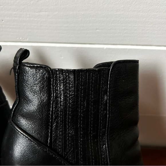 Black Leather Boots - Picture 3 of 3